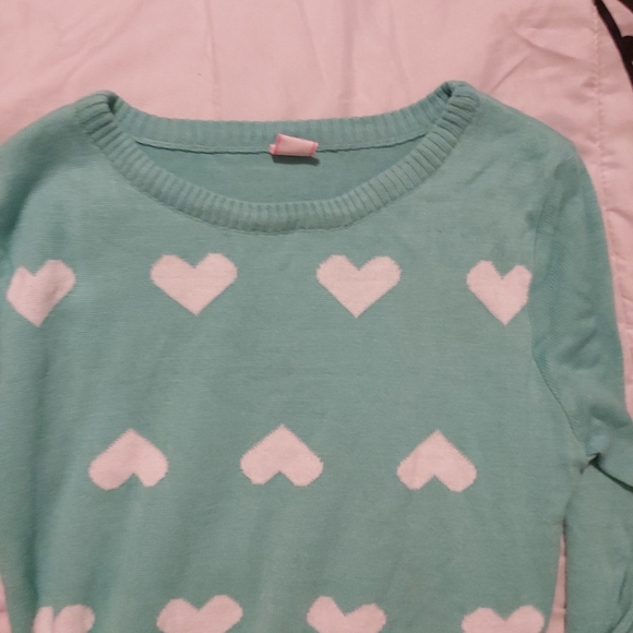 4/$25 Crissa blue teal heart print  sweater - Picture 10 of 12